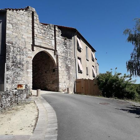Maison De Vacances Chateaumur ภายนอก รูปภาพ
